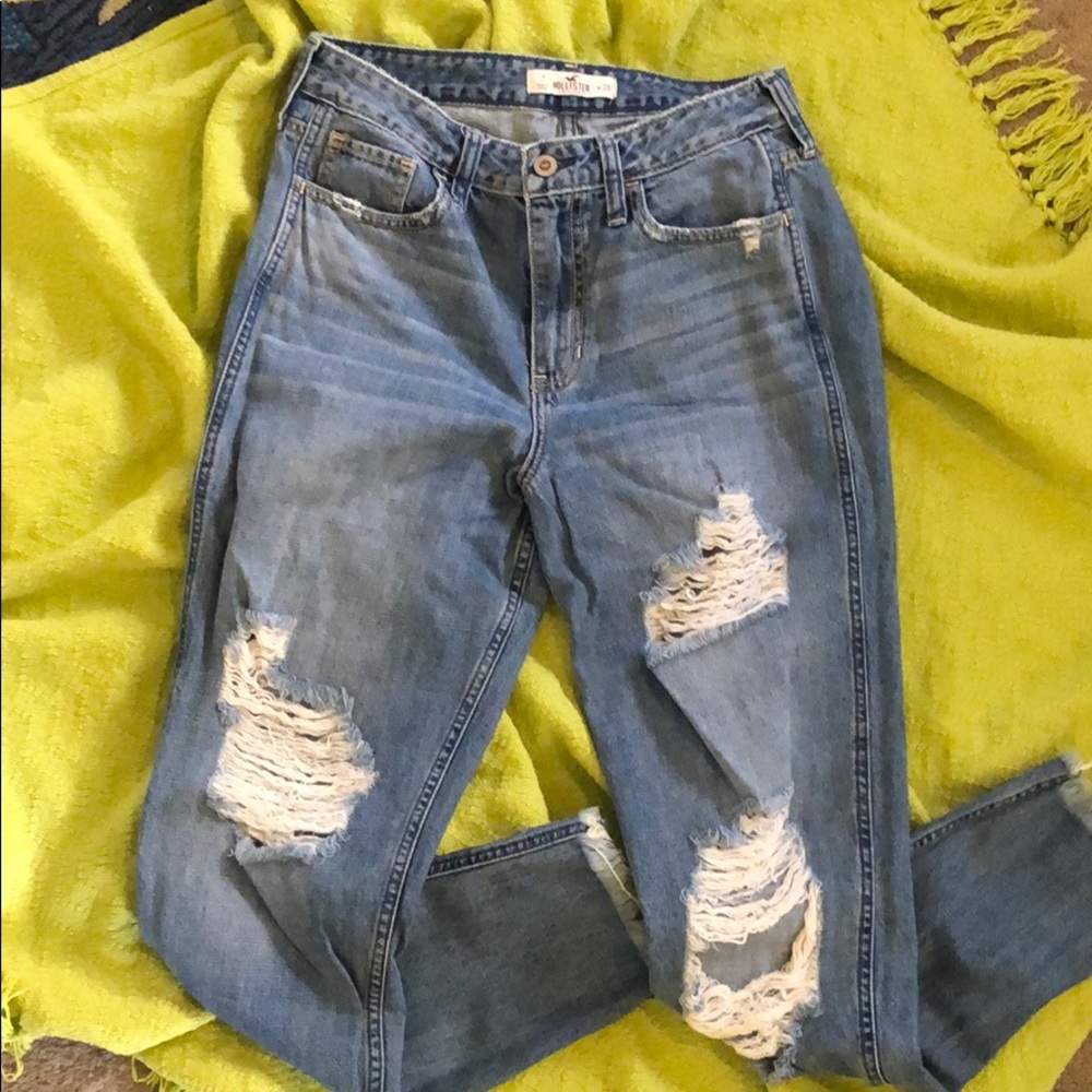 Hollister Boyfriend Jean